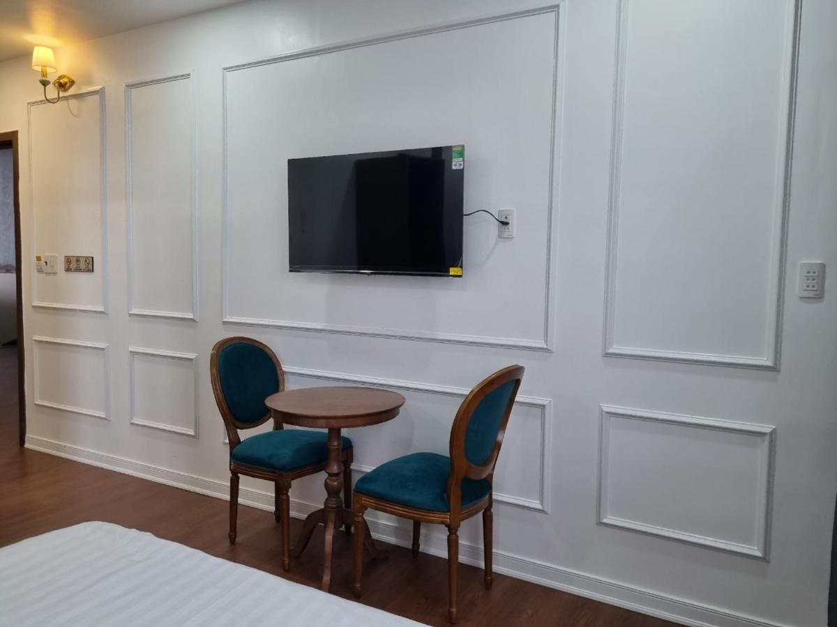 Minh Khue Hotel Vĩnh Long エクステリア 写真
